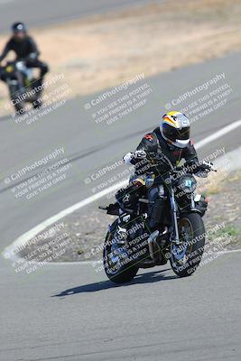 media/Feb-05-2023-Classic Track Day (Sun) [[c35aca4a42]]/Group 3/session 1 turn 9/